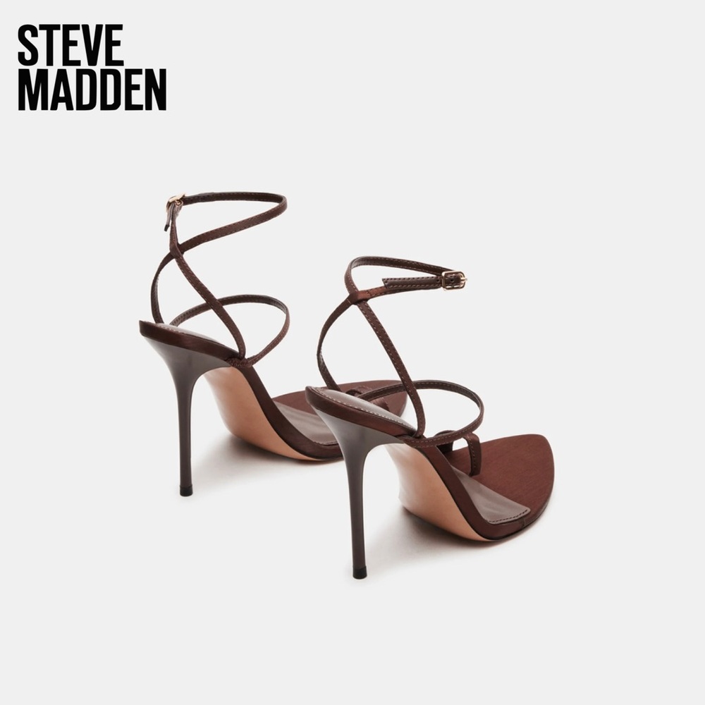 ✨Steve Madden NEW Dark Brown Strappy Heels Size 5